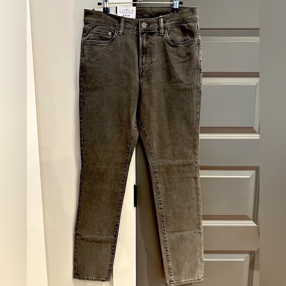 Faded black men’s H&M skinny jeans 32/32  4 pair brand new